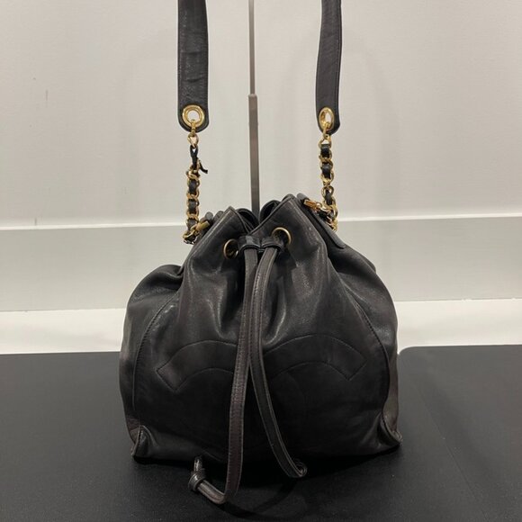 Chanel CC Drawstring Bucket Bag (104450)